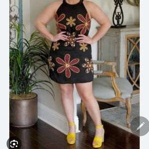 NWOT ANDREE BY UNIT SLEEVELESS EMBROIDERED  MINI DRESS 2x